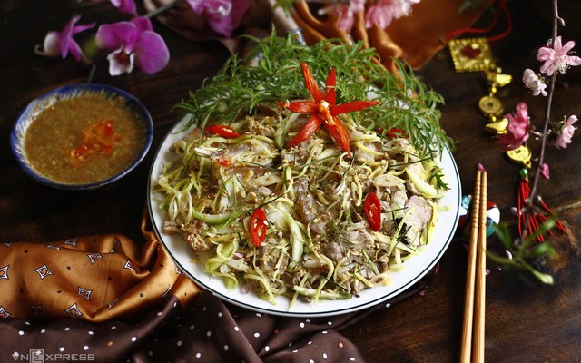 Nem Chạo Chân Giò - Huỳnh Thị Na