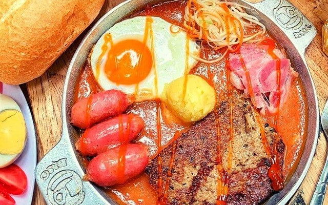 BÁNH MÌ CHẠY - Lê Thúc Hoạch