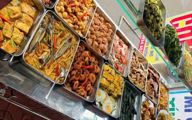 Cơm Ngọc Mơ - 08 Phạm Ngọc Thạch