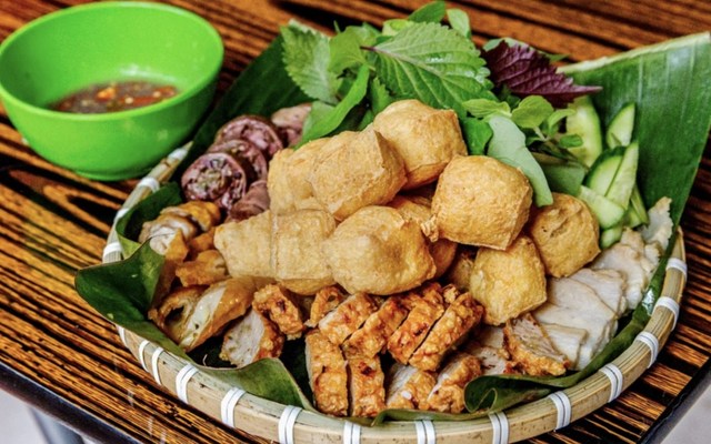 Bún Đậu Ếch Ộp - Nguyễn Văn Thương