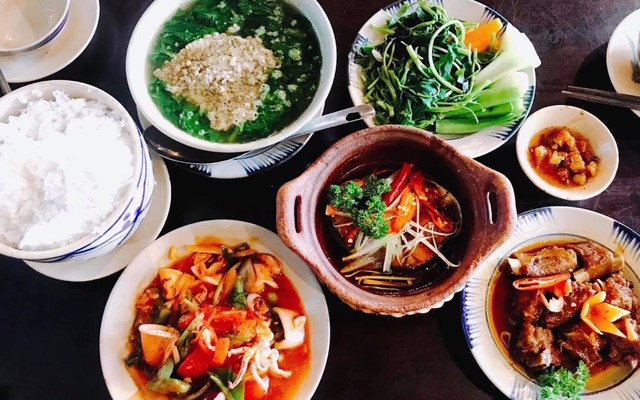 Cơm Việt Nam - Lê Văn Thiêm