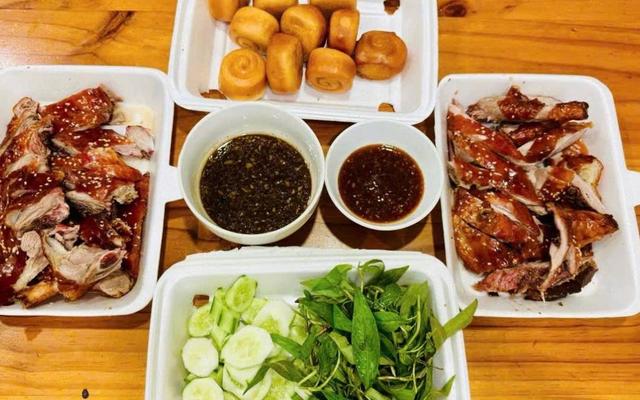 Thiên Phú - Vịt Quay & Heo Quay Da Giòn - 62 Tân Hòa Đông