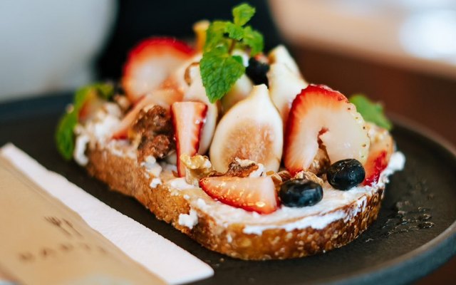 BARTELS Sonatus - Sourdough Sandwiches, Coffee & Juicery - Lê Thánh Tôn