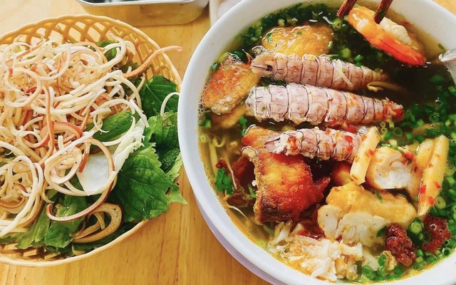 Bún Cù Kỳ - 662 Dương Tự Minh