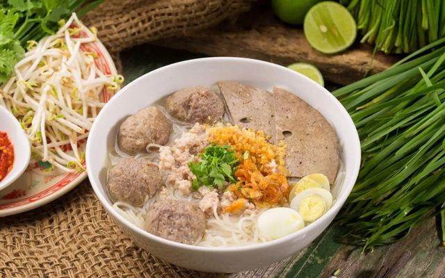 Anh Hai Sài Gòn - Hủ Tiếu Bò Viên & Hủ Tiếu Hải Sản - Phan Văn Hớn