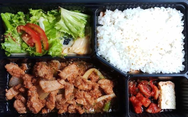 Cơm Tấm Nhà Chụt - Nguyễn Hữu Thọ