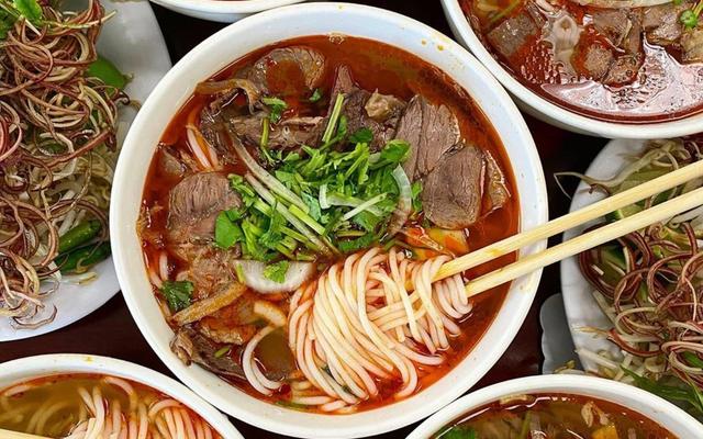 Bún Bò Huế Chính Gốc Thanh An - Lê Văn Lương