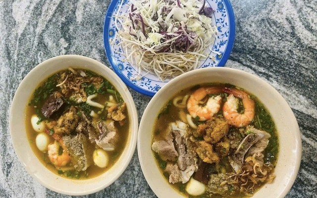 Bánh Canh Tôm Tú Hải - Nguyễn Ái Quốc