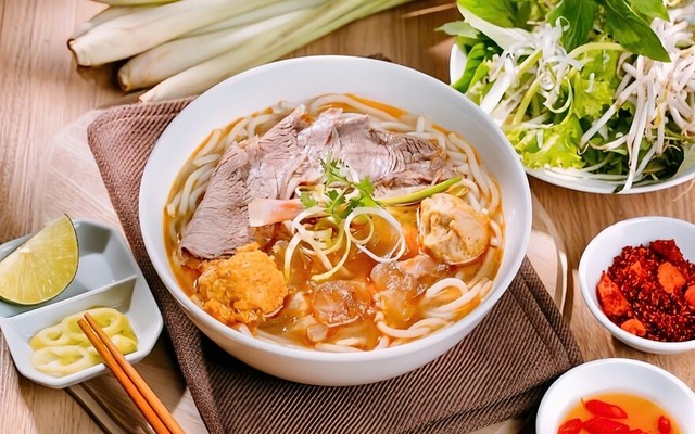 Bún Bò Huế Trang Thu - Xuân Thuỷ