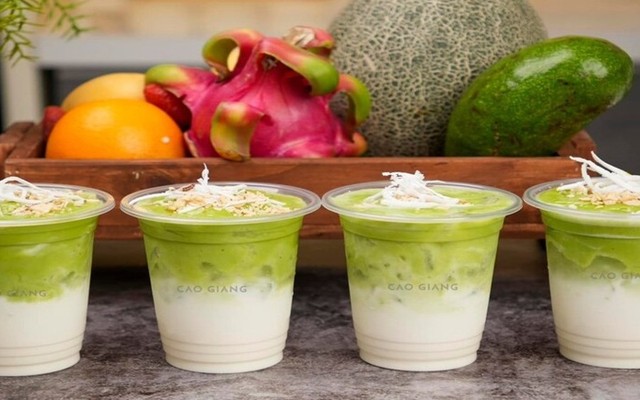 Bơ Già Dừa Non - Bé Bán Bơ