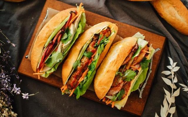 Tiệm Mì Ơi - Bánh Mì & Coffee - Phan Đăng Lưu