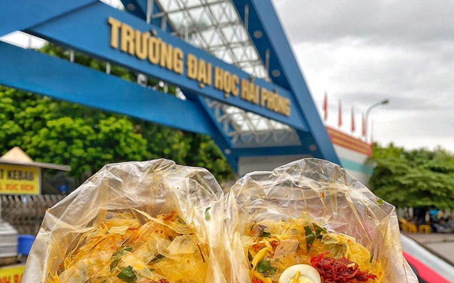 Bánh Tráng Trộn - Đồ Ăn Đường Phố - Cổng Đại Học Hải Phòng