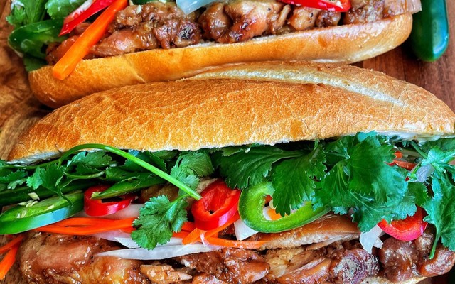 Bánh Mì Bảo Linh - Bánh Mì, Xôi Gà & Bánh Cam