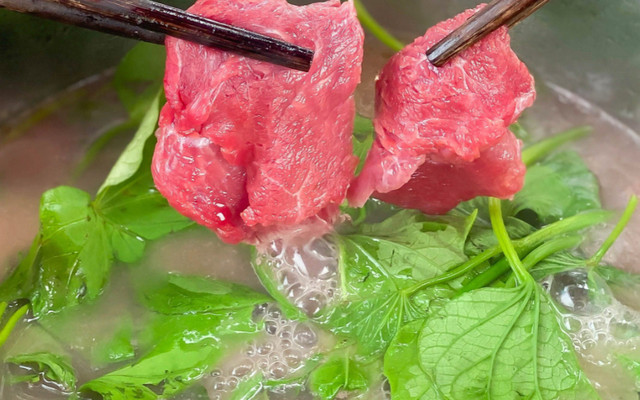 Quán Trung Thái Tử - LẨU LƯƠN NẤU BẮP CHUỐI - 17/8 Hưng Lân