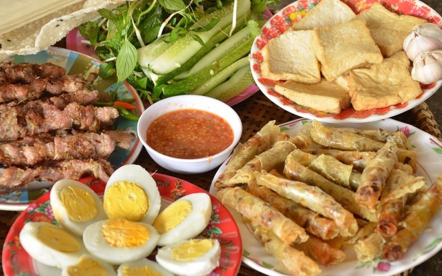 Bình Định Quán - Bánh Cuốn Tây Sơn - Thống Nhất