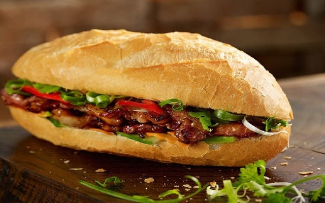 Bánh Mì Chả Cá Nóng Sài Gòn - Doãn Kế Thiện