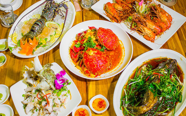 Nhà Hàng Dìn Ký - Cộng Hòa