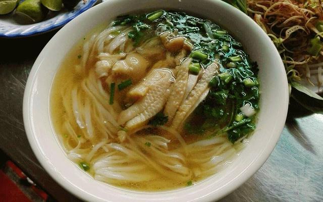Sơn Nga Phở Gà - Nguyễn Văn Lạc