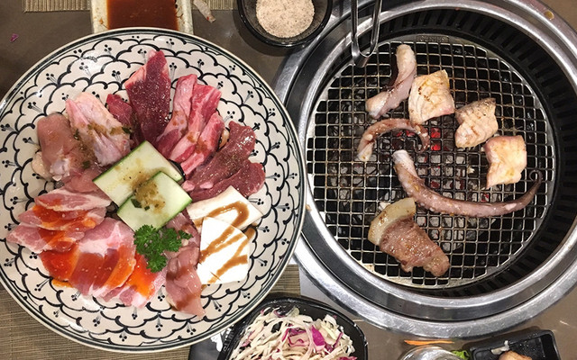 Sumo BBQ - Phan Xích Long - Buffet Nướng & Lẩu