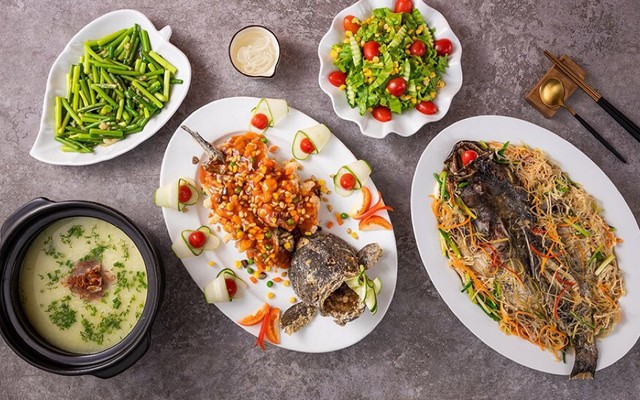 Nhà Hàng Hải Sản Phố Biển - Thiên Sơn Plaza