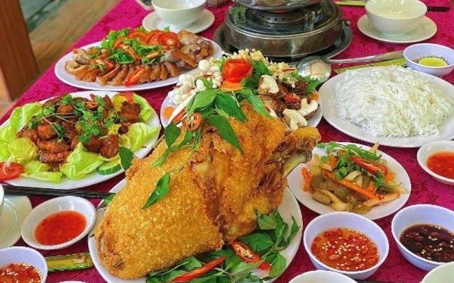 Nhà hàng Hoàng Lan Đập Nước - Đường 23 Tháng 10