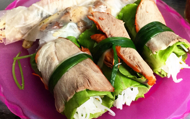 Quán Ngon Cô Dung - Đồ Cuốn 3 Miền