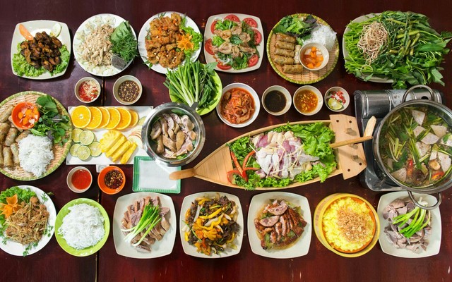 Khoa Ngan Xưa Và Nay - Hai Bà Trưng