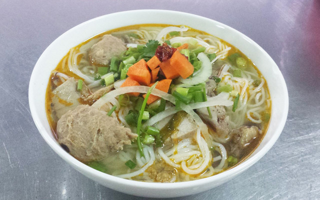 Bún Bò Hiến Hằng