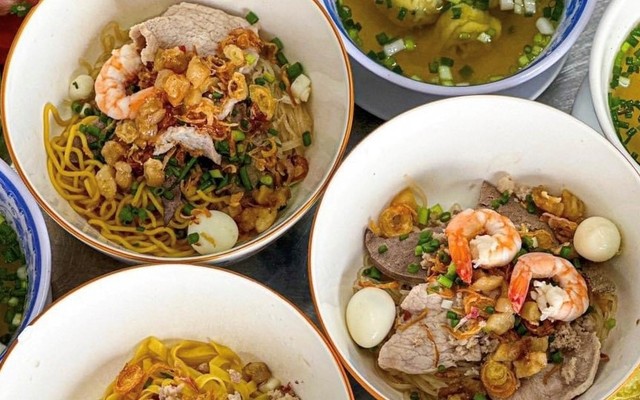 Ông Hai Bầu - Hủ Tiếu Nam Vang