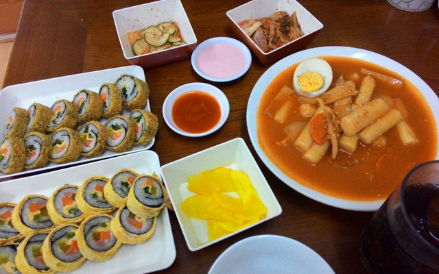 Gimbab Hàn Quốc - 77 Đào Tấn