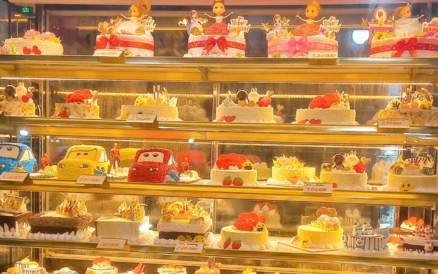 Bánh Kem Hương Phát - Nguyễn Văn Quá