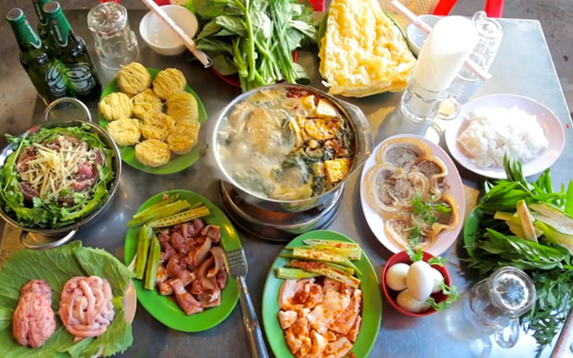 Quán Lẩu Dê Phú Quý