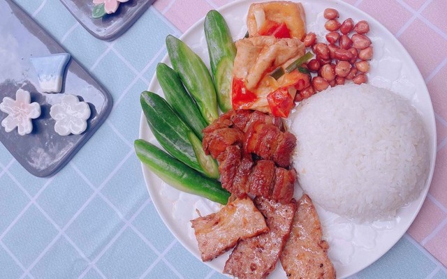 Foodland - Cơm & Bún