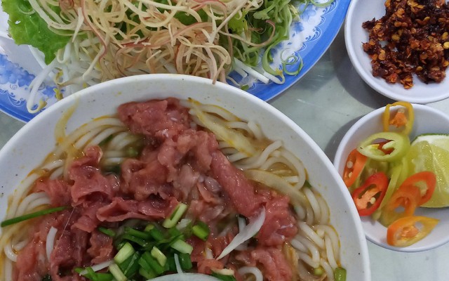 Bún Bò Sông Hương - Hòa Bình