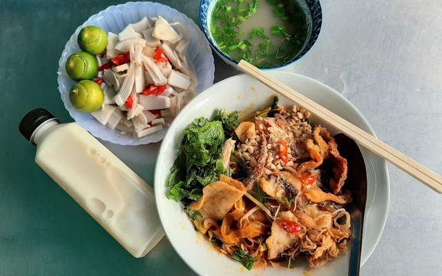 Tuấn Anh - Bún, Bánh Đa Cá Rô