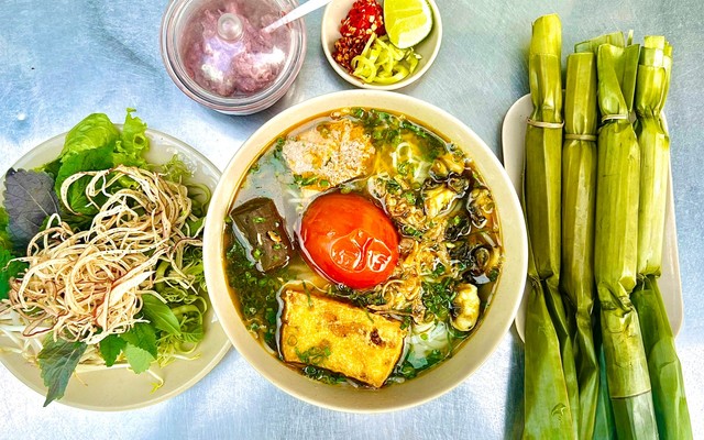 Bún Riêu Cua Ốc Tiến Cua