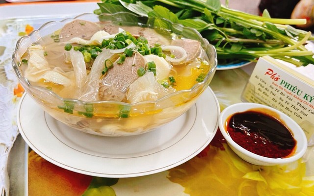 Phiêu Ký - Phở Sa Tế Nai & Bò - 21 Nguyễn Án