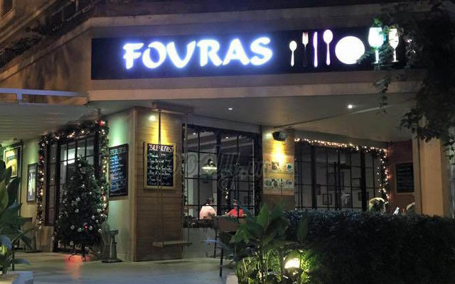 Fouras Café & Restaurant