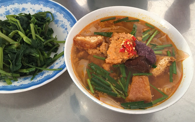 Bún Riêu Yến