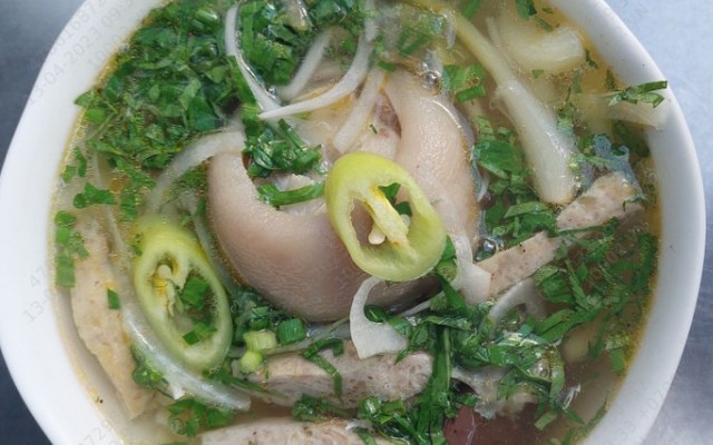 Bún Riêu Nga - Ngô Mây