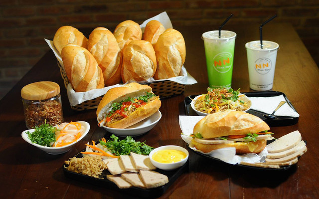 Nhân Ngãi - NN Store - Bánh Mì Gà Đặc Biệt - Xô Viết Nghệ Tĩnh