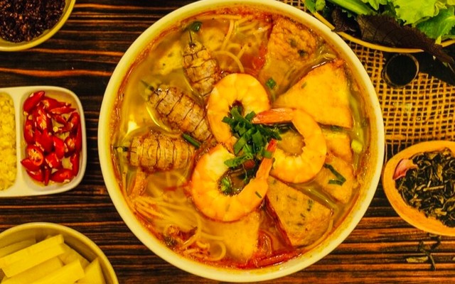 Bà Thành - Bún Chả & Bún Hải Sản