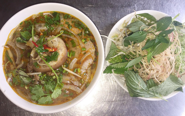 Quán Ăn Cô Bê - Hồ Tùng Mậu