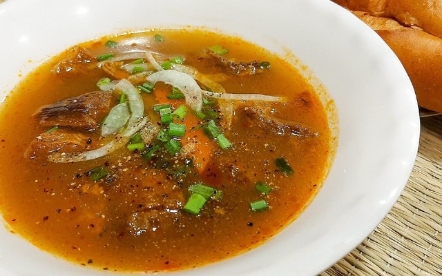 Tứ Thời - Phở Bò & Bò Kho