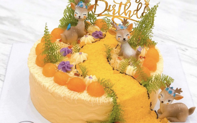 Tiệm bánh TRỨNG GÀ VÀNG