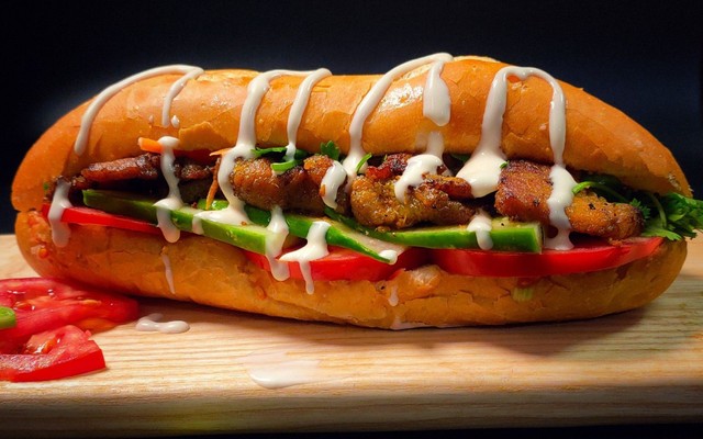 Bánh Mì Vui - Cát Linh