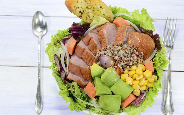 WowBox Salad - Bùi Viện