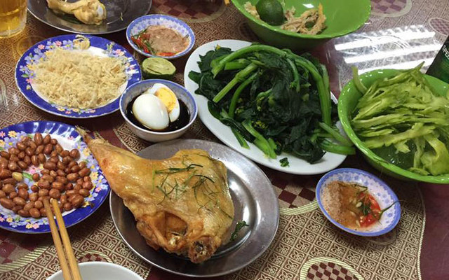 Phong Vân Quán - Gà Tươi 9 Phút