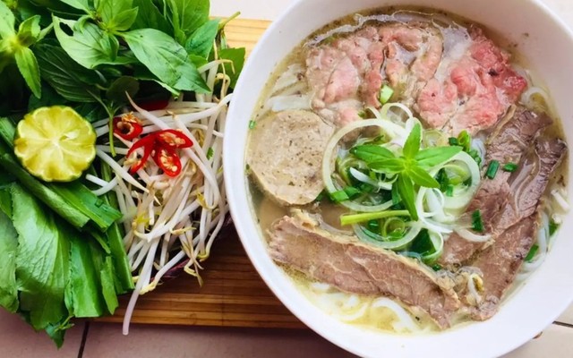 Phở Bò 18 - Phở - Nguyễn Khoái