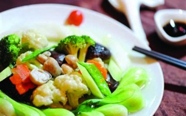 Ẩm Thực Chay Hoa Thiên - Lê Quang Định